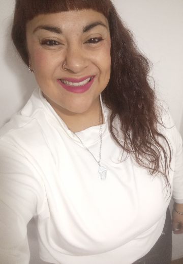 Jade from Argentina, online for a one-on-one video chat on CallMeChat